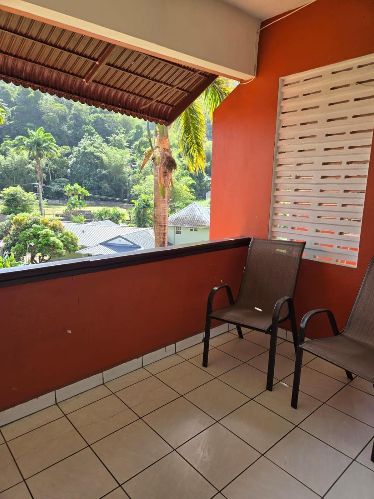 Maraval Townhouse - Haleland Park Sleeps 5 La Finette Bagian luar foto